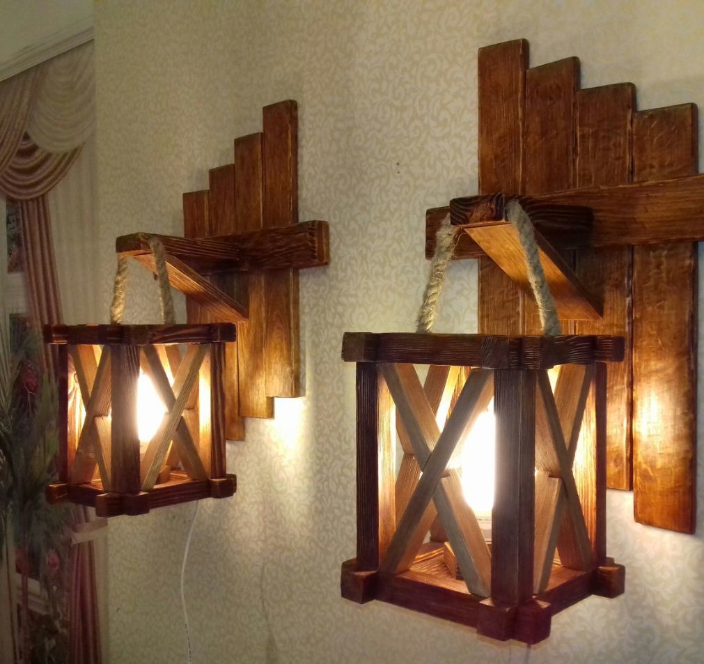 Wall Mounted Pallet Candle Holders from 101 Pallet Ideas