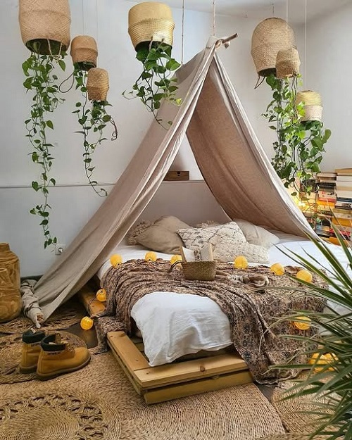 Hanging Plant Display Ideas 2 
